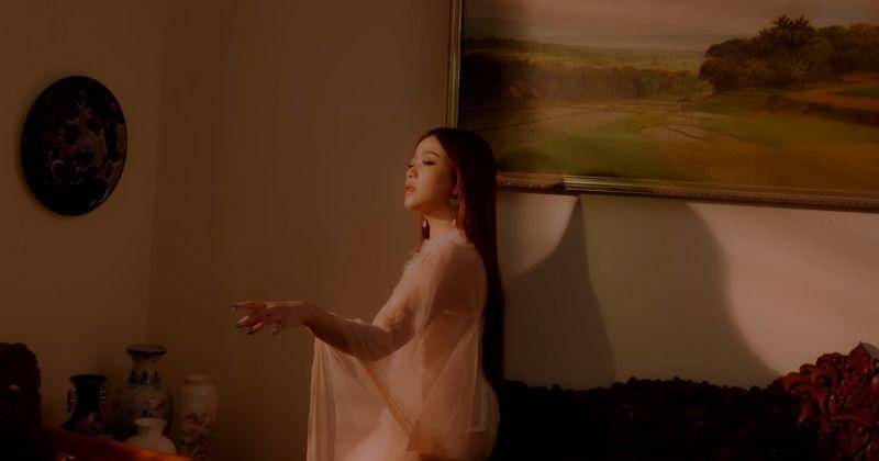 Youtube.com/BrisiaJodieofficial